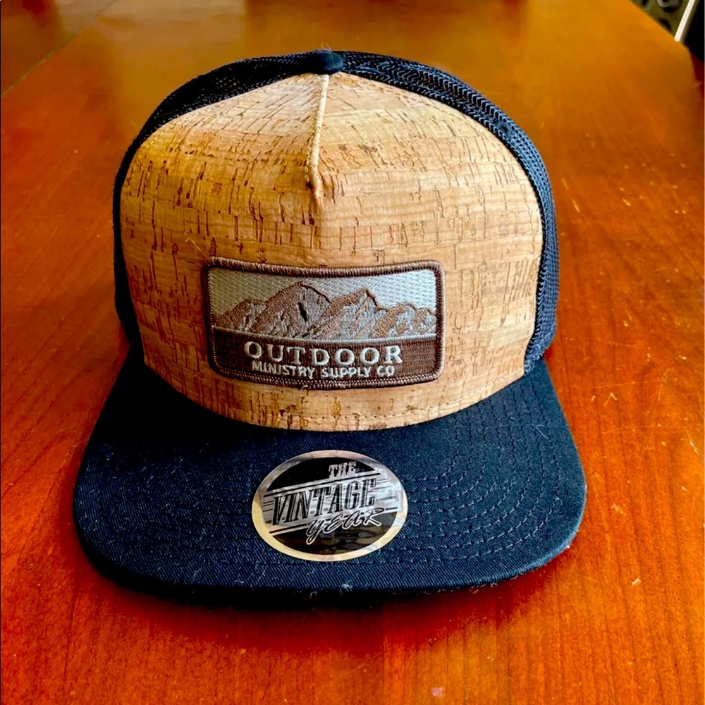 Mens outdoor Ministry supply co hat